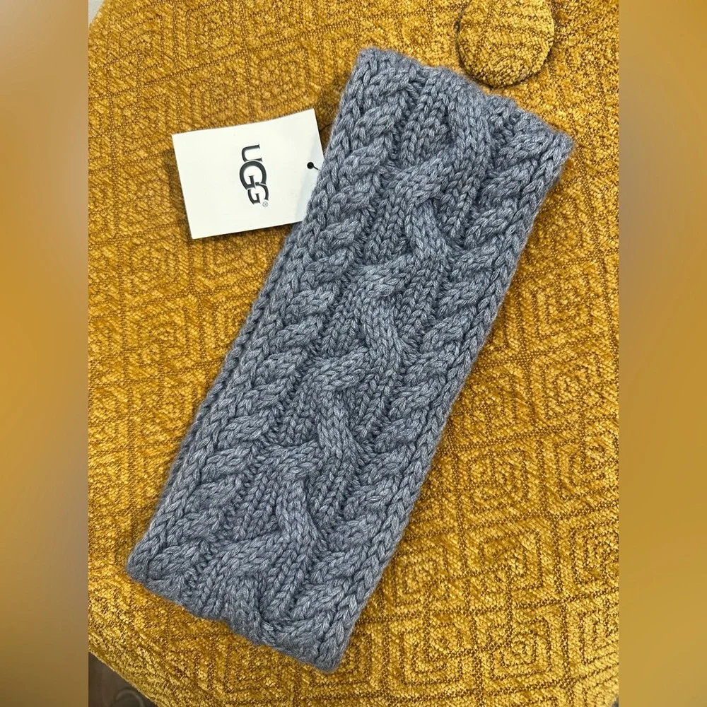 UGG cozy stylish